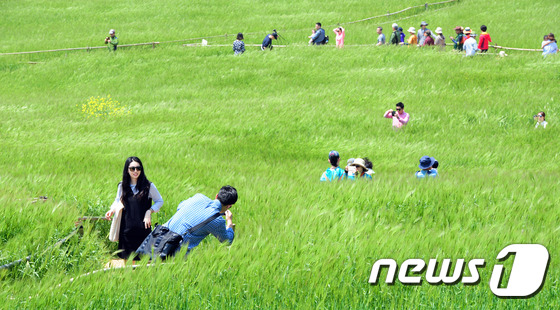 우리 여기서 사진찍자