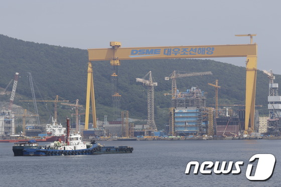 대우조선 옥포조선소 압수수색...조선업 몸집 줄인다