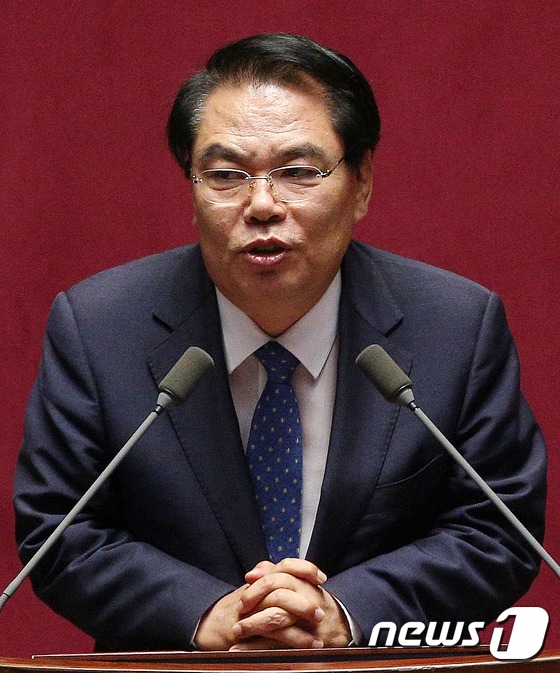 윤리특별위원장에 백재현 의원