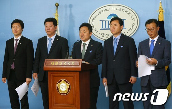 더민주 부산의원 신공항 백지화, 진상조사단 꾸릴 것