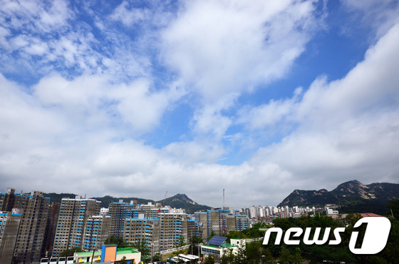 반갑다 파란하늘