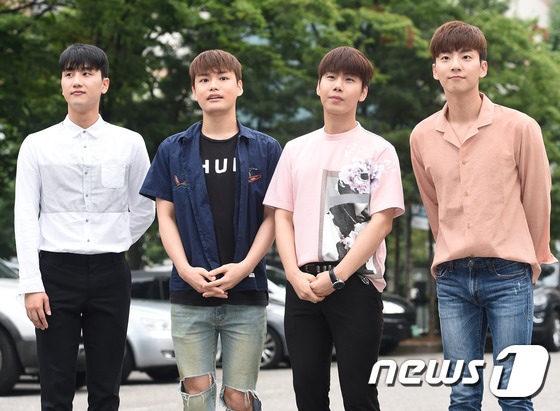 브로맨스, 훈훈한 남친돌