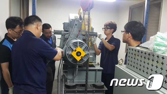 [우리고장 강소기업] ㈜신화엘리베이터, 틈새시장 공략으로 대기업과 경쟁