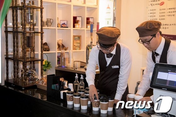 중증장애인 희망 일터 꿈앤카페 군산시청에 개소