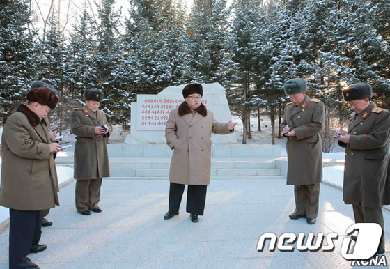 김정은 보병 훈련 참관 관련자료 2