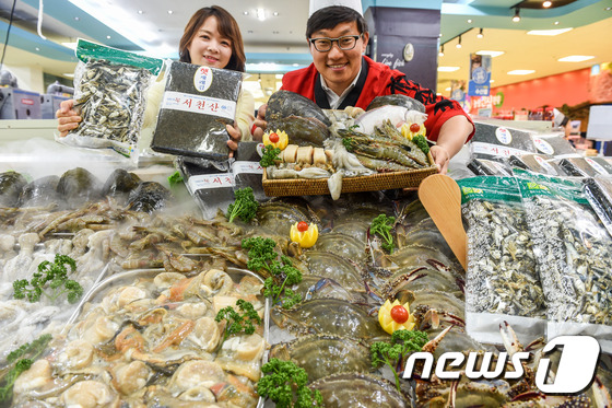 충남 서천 수산물이 한 자리에