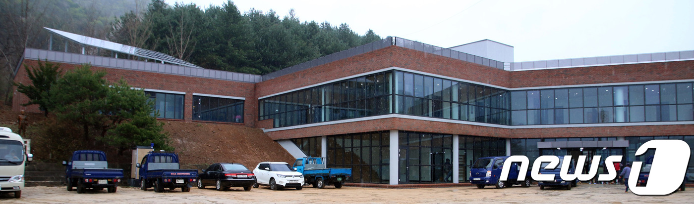 가수 인순이 설립 홍천 해밀학교, 신축교사 18일 준공