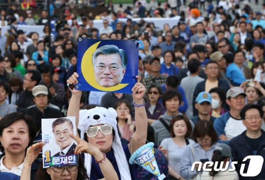 오늘자 문재인 일산유세+플카들.JPG | 인스티즈