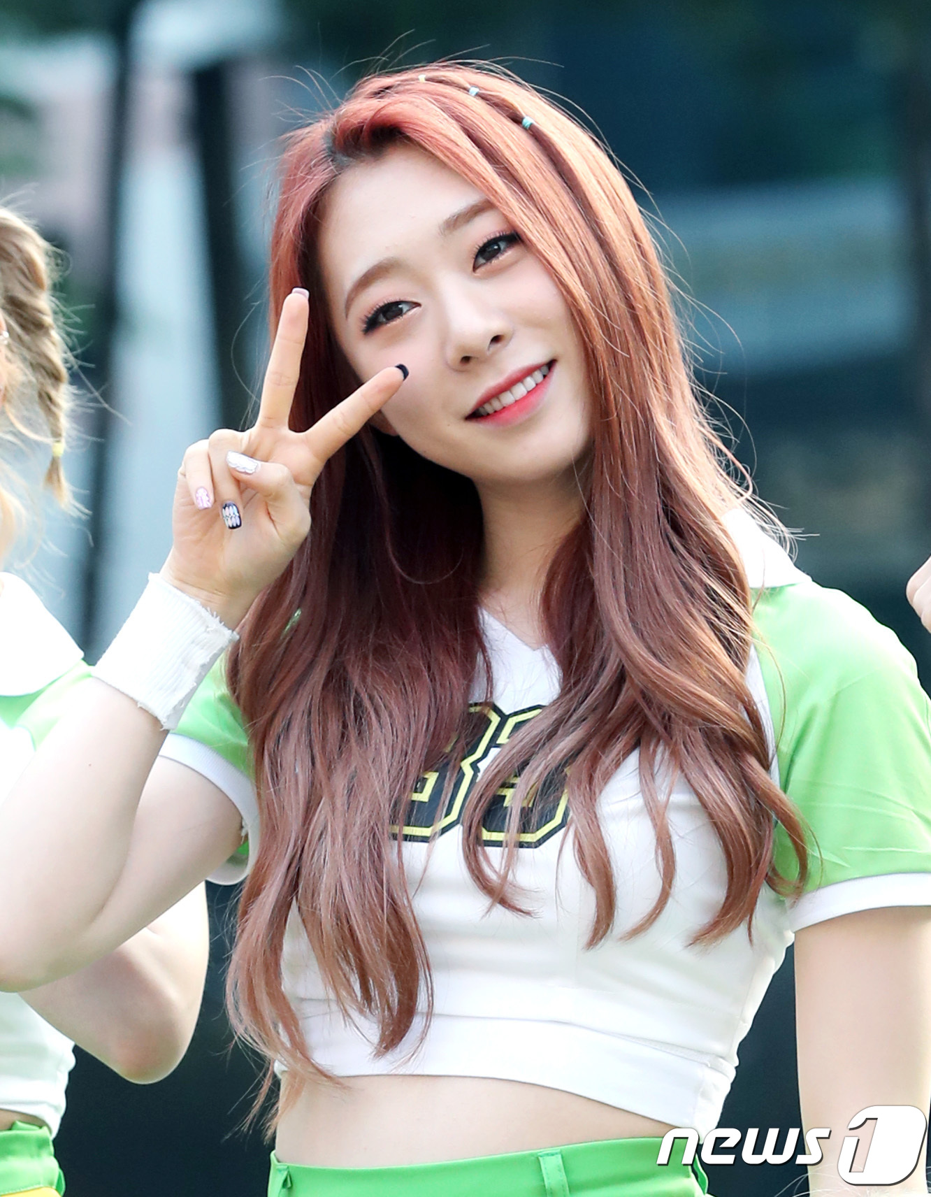연정, 깜찍이 브이