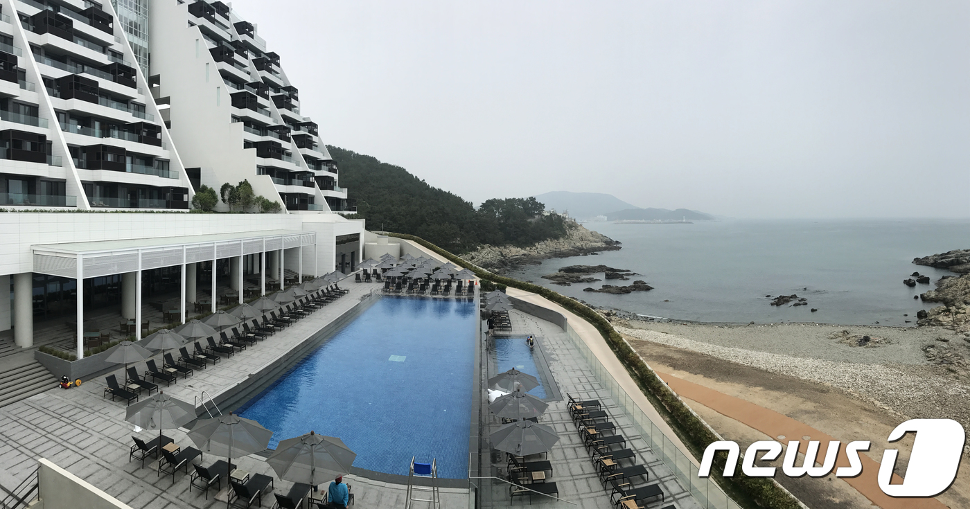 내달 1일 오픈 앞둔 부산 휴양시설 아난티 코브