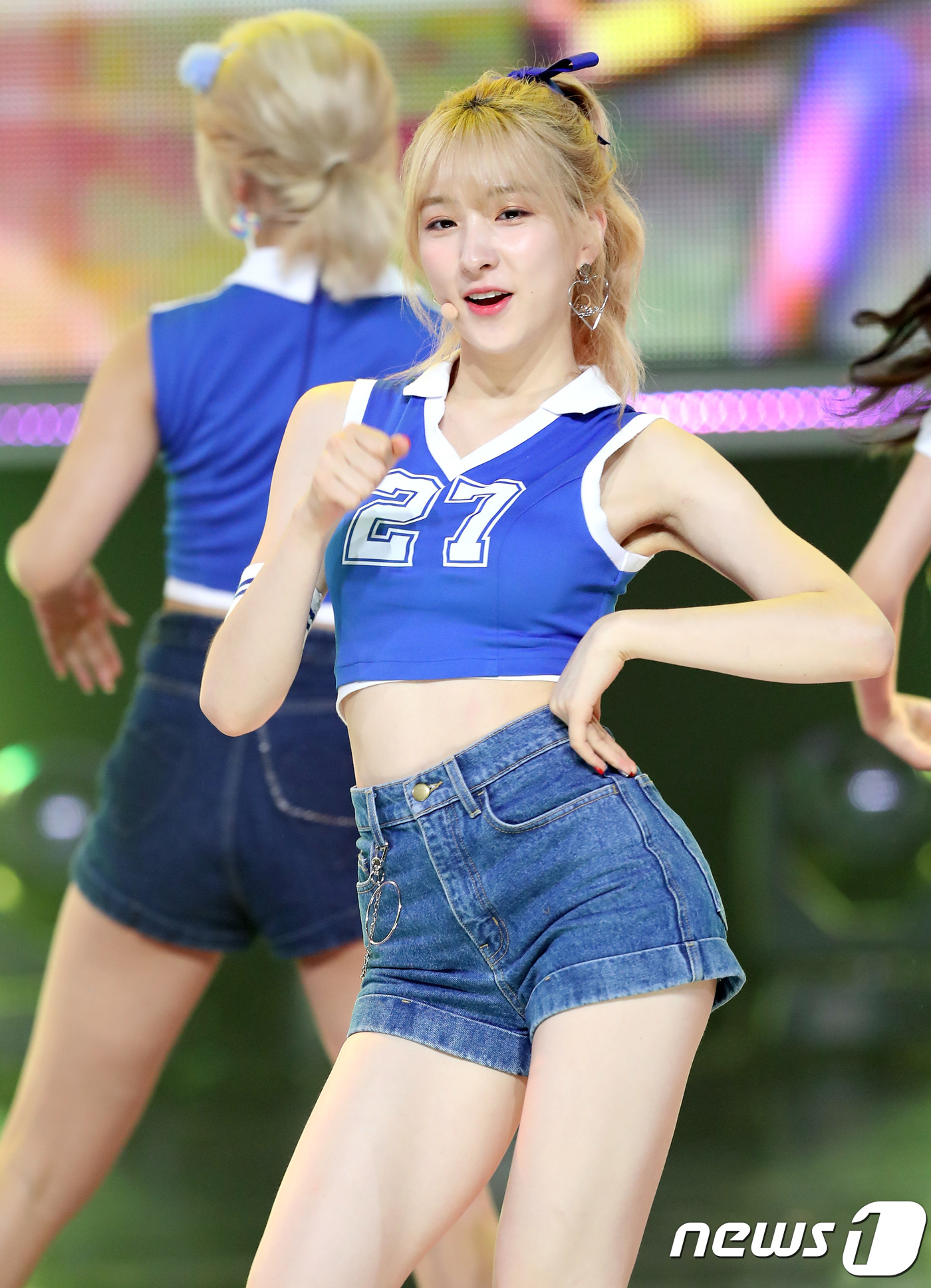 우주소녀 은서, 뽀얀 백옥피부