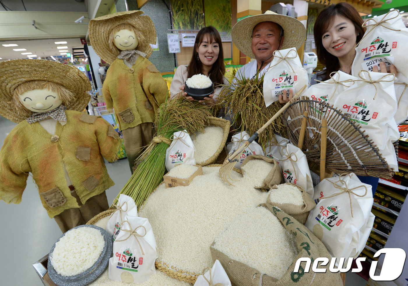 밥심으로 무더위 이기세요