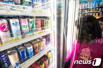 편의점, 벨기에와플 外 족발·갑자칩도 회수…소비자엔 쉿