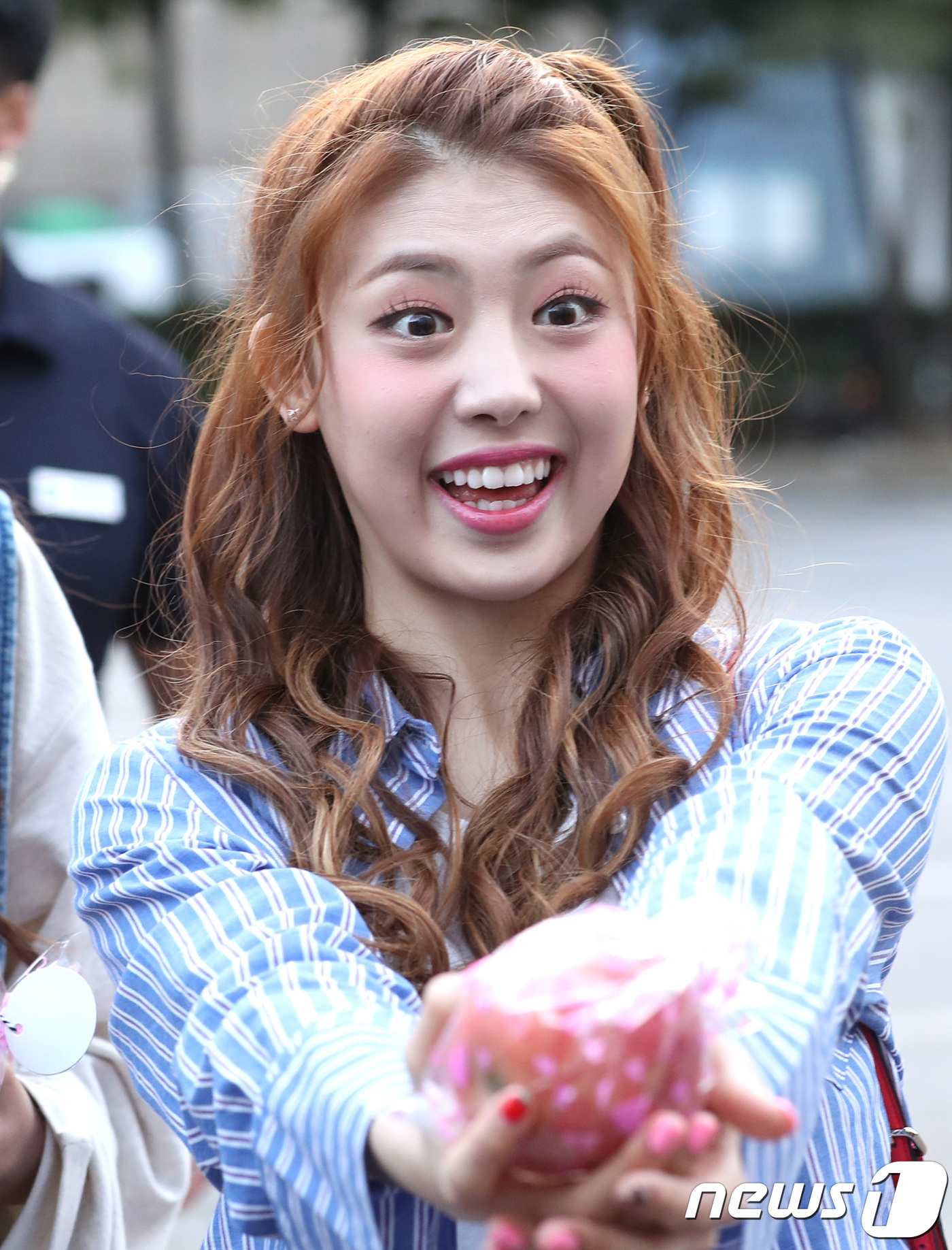 애플비 샌디, 이러니 안 반해?