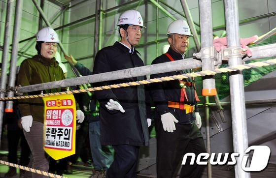 전자카드로 건설인력 관리…공사비 50억 이상 현장 확대