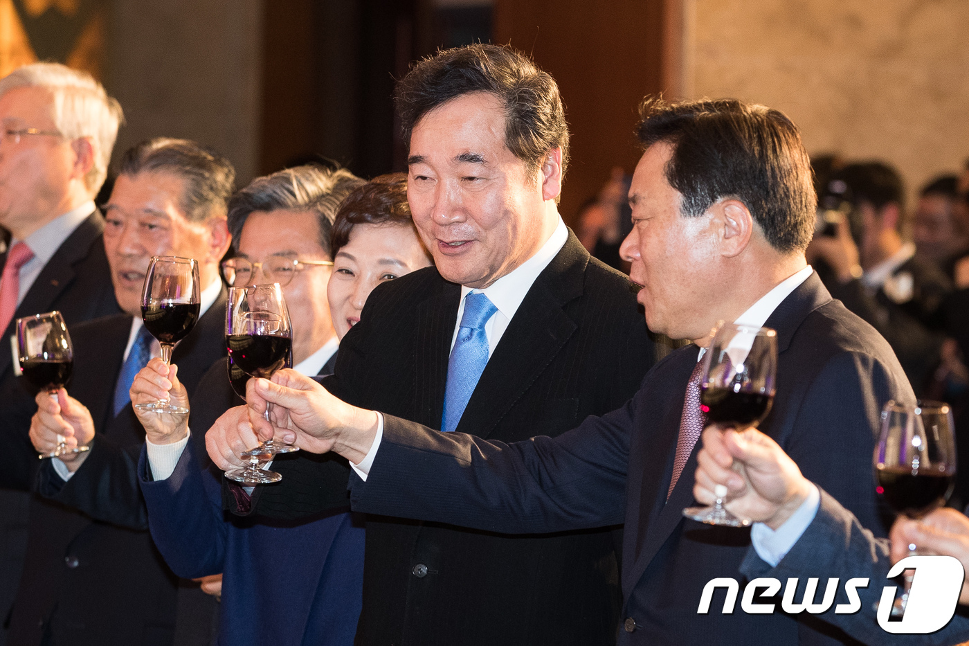 이낙연 총리 건설인들의 건승을 기원합니다