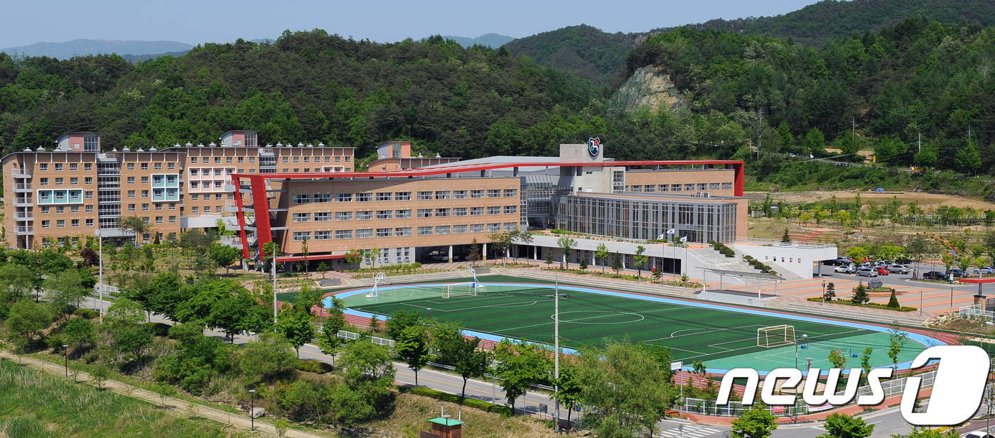 강원외고, 국내외 상위권 대학 128명 합격