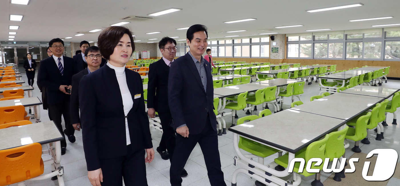 식중독 예방 점검 나선 류영진 식약처장