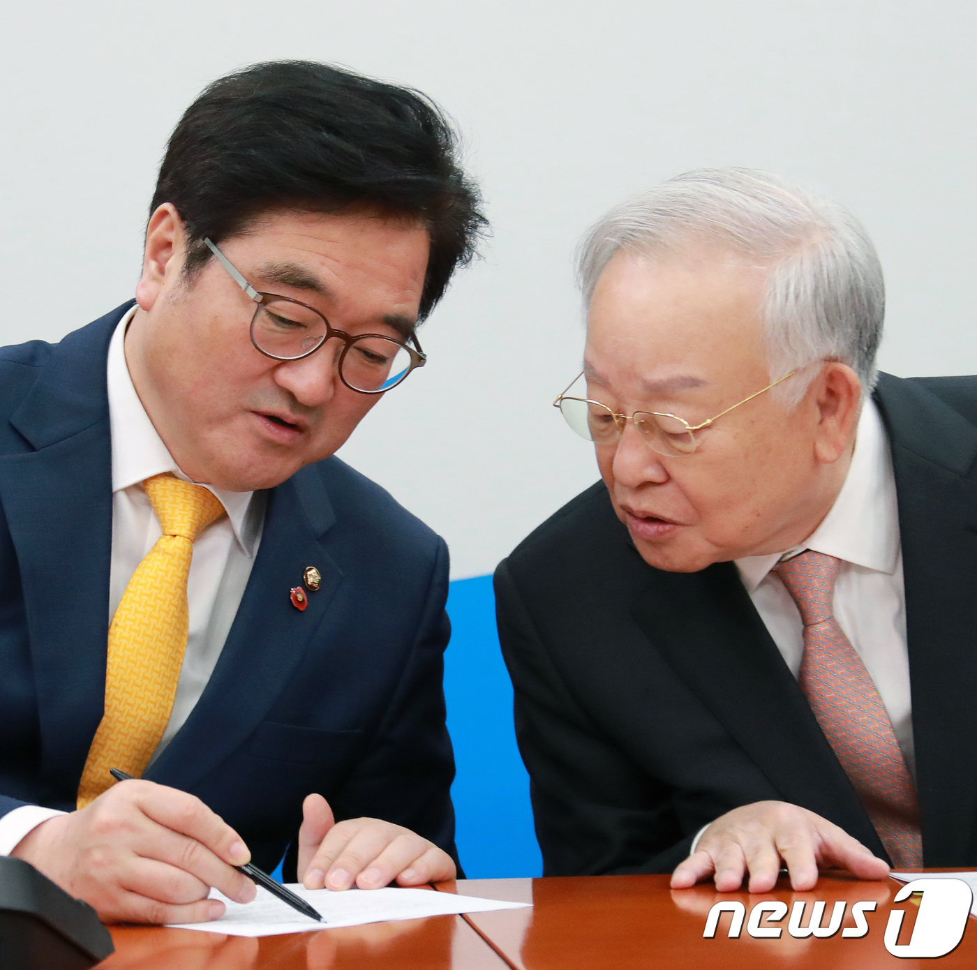 민주당 찾은 손경식 한국경영자총협회 회장