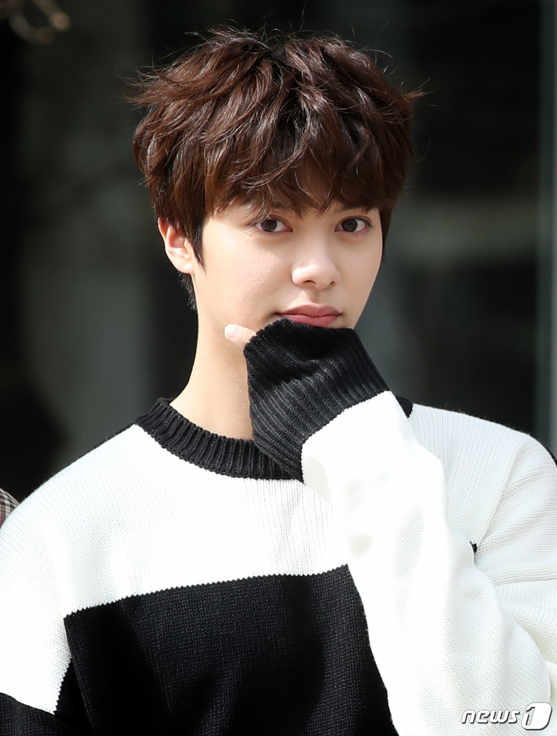 유앤비 지한솔, 나 예뻐?