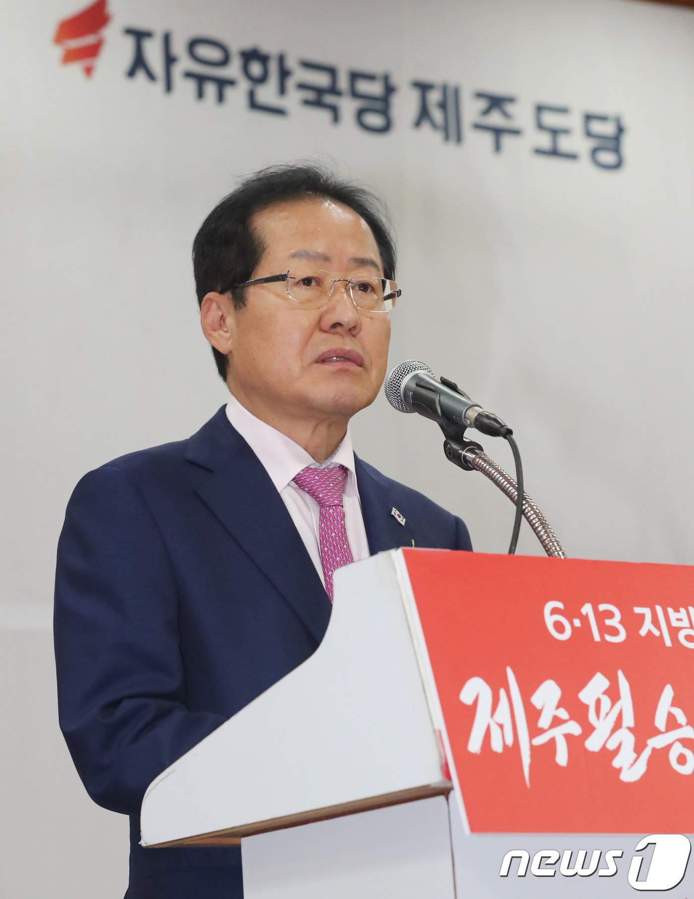 http://imgnews.naver.net/image/421/2018/05/08/0003359059_001_20180508134720025.jpg