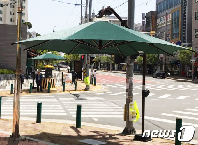 구로구 땡볕 막는 횡단보도 그늘막 46곳 설치