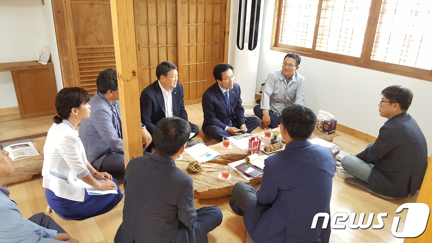문경시, 인구감소지역 통합지원 국비공모사업에 선정 