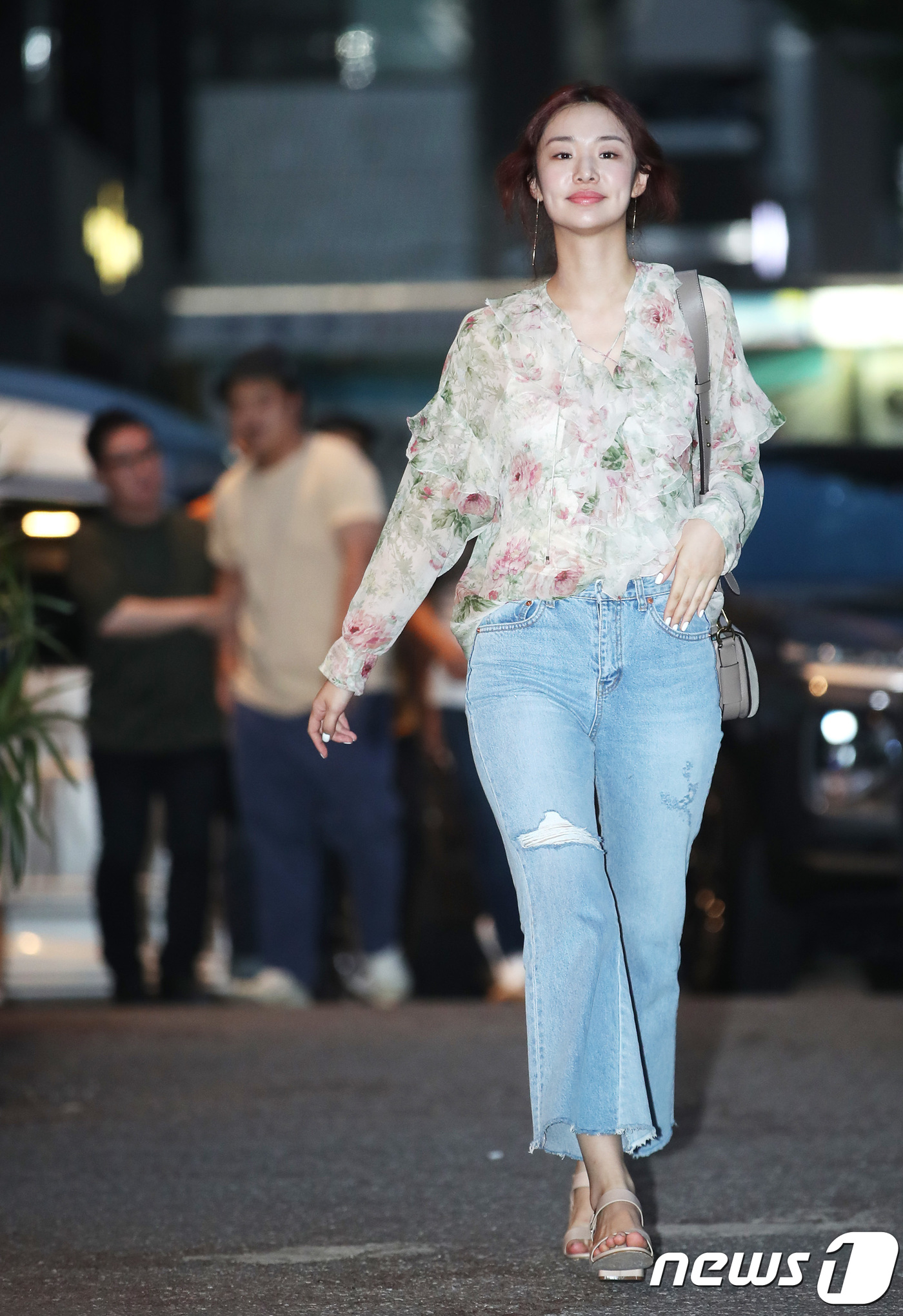 스테파니리, 뭇 남성들 설레게 하며 종방연 참석