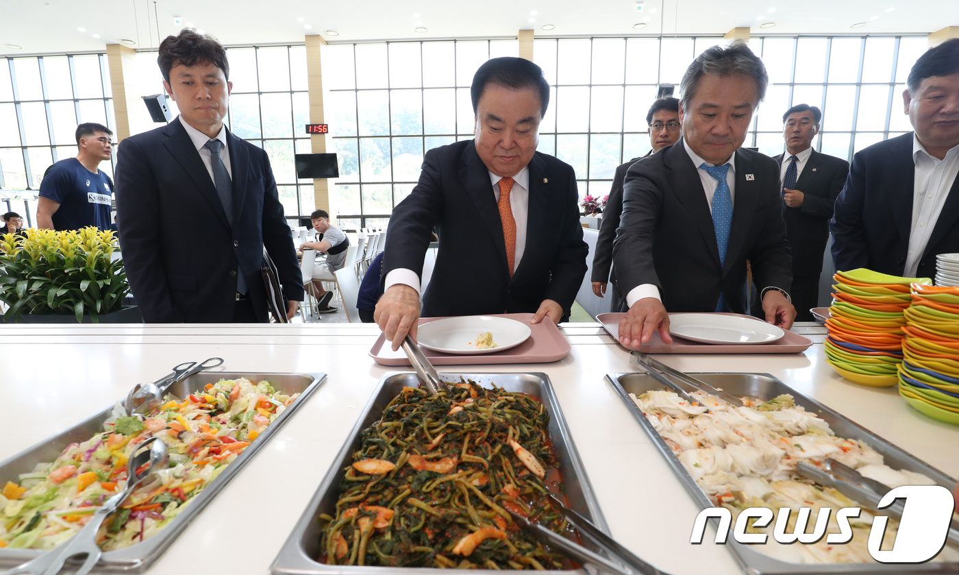 문희상 진천선수촌 국가대표 식단 먹어볼까? 