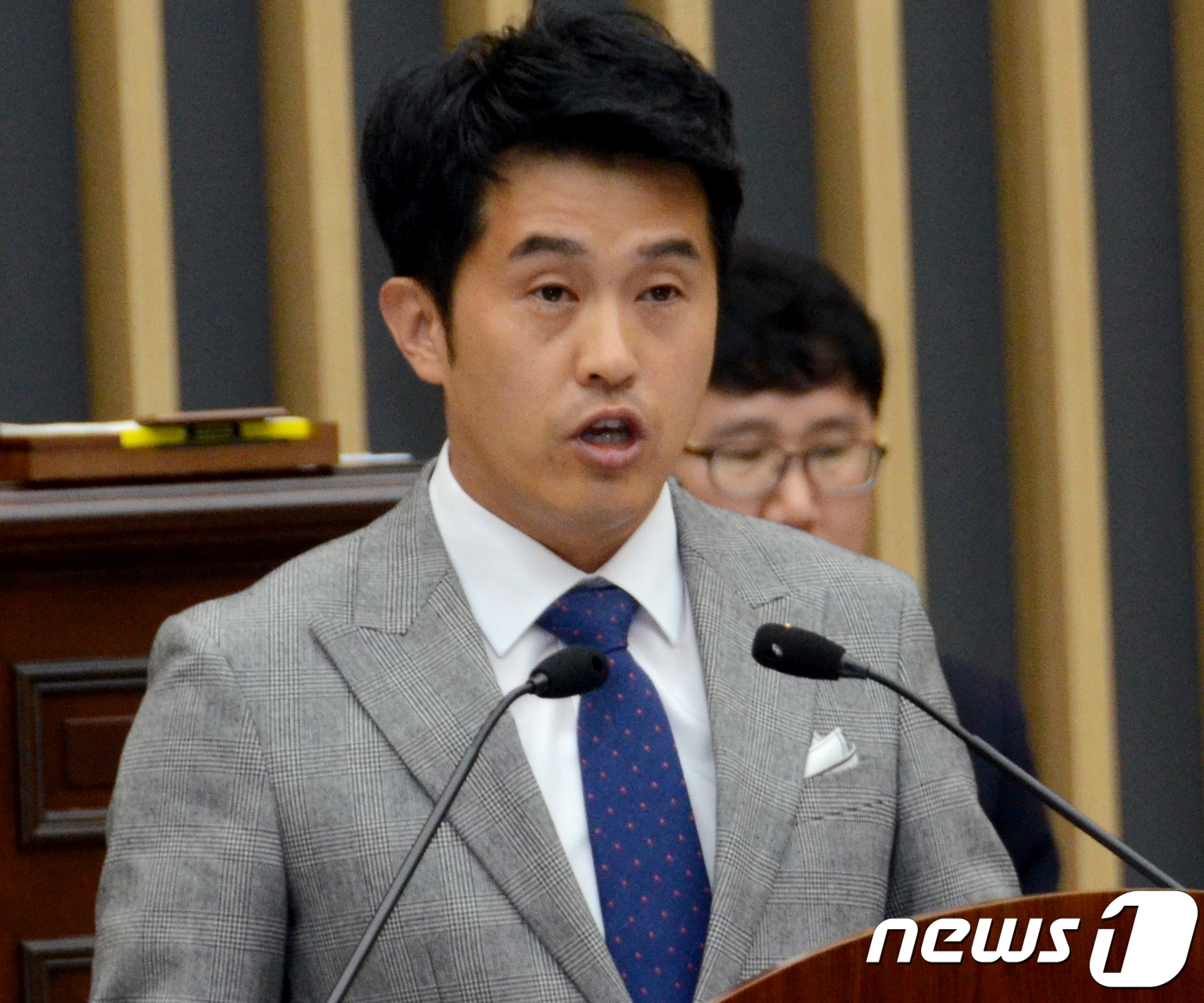 춘천 시민협동조합 시내버스 매입, 차고지 놓고 난항