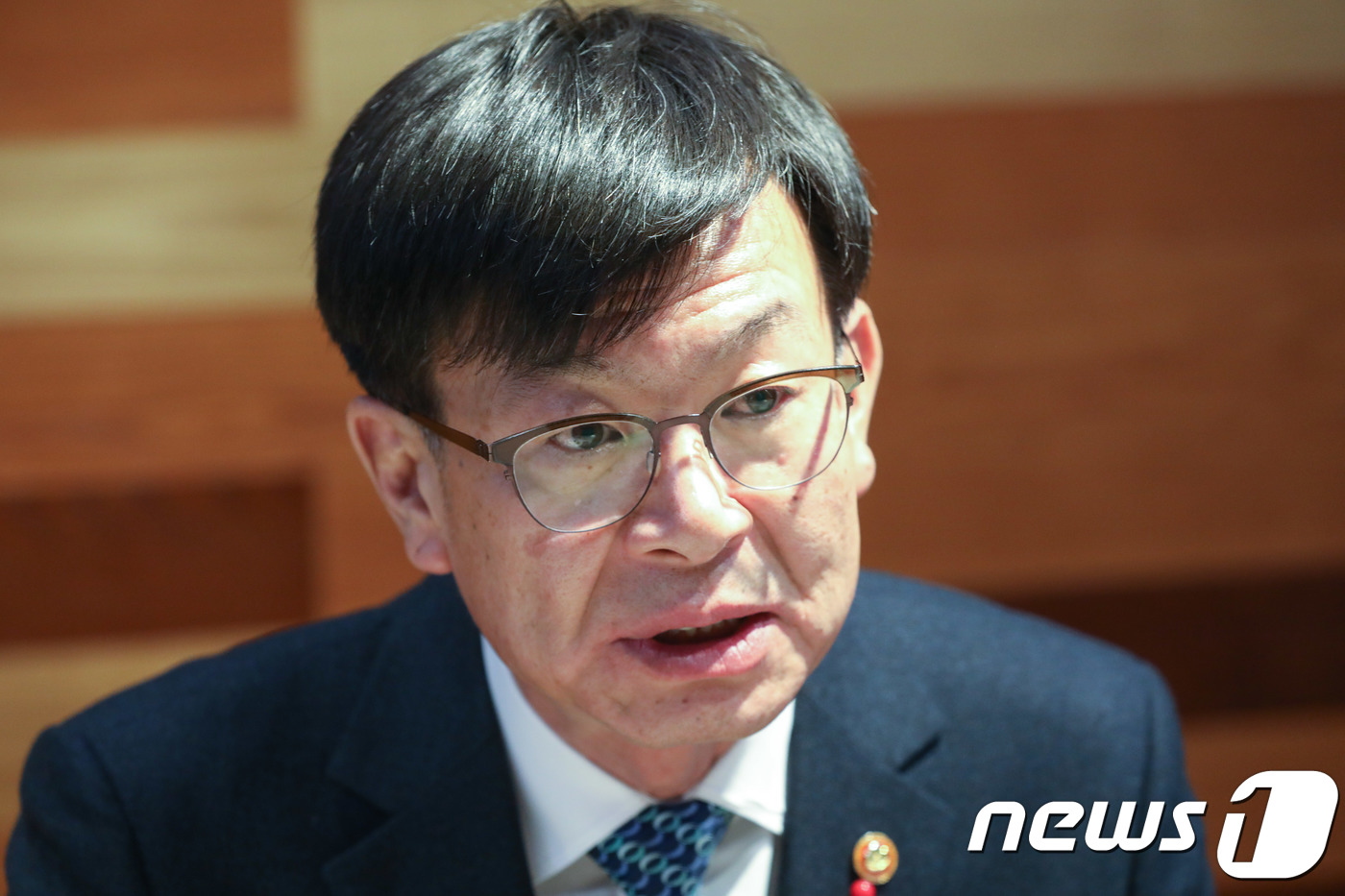 편의점 점주들과 대화하는 김상조 공정거래위원장