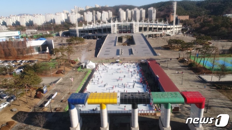 천안시, 21일 도솔광장 야외스케이트장 개장