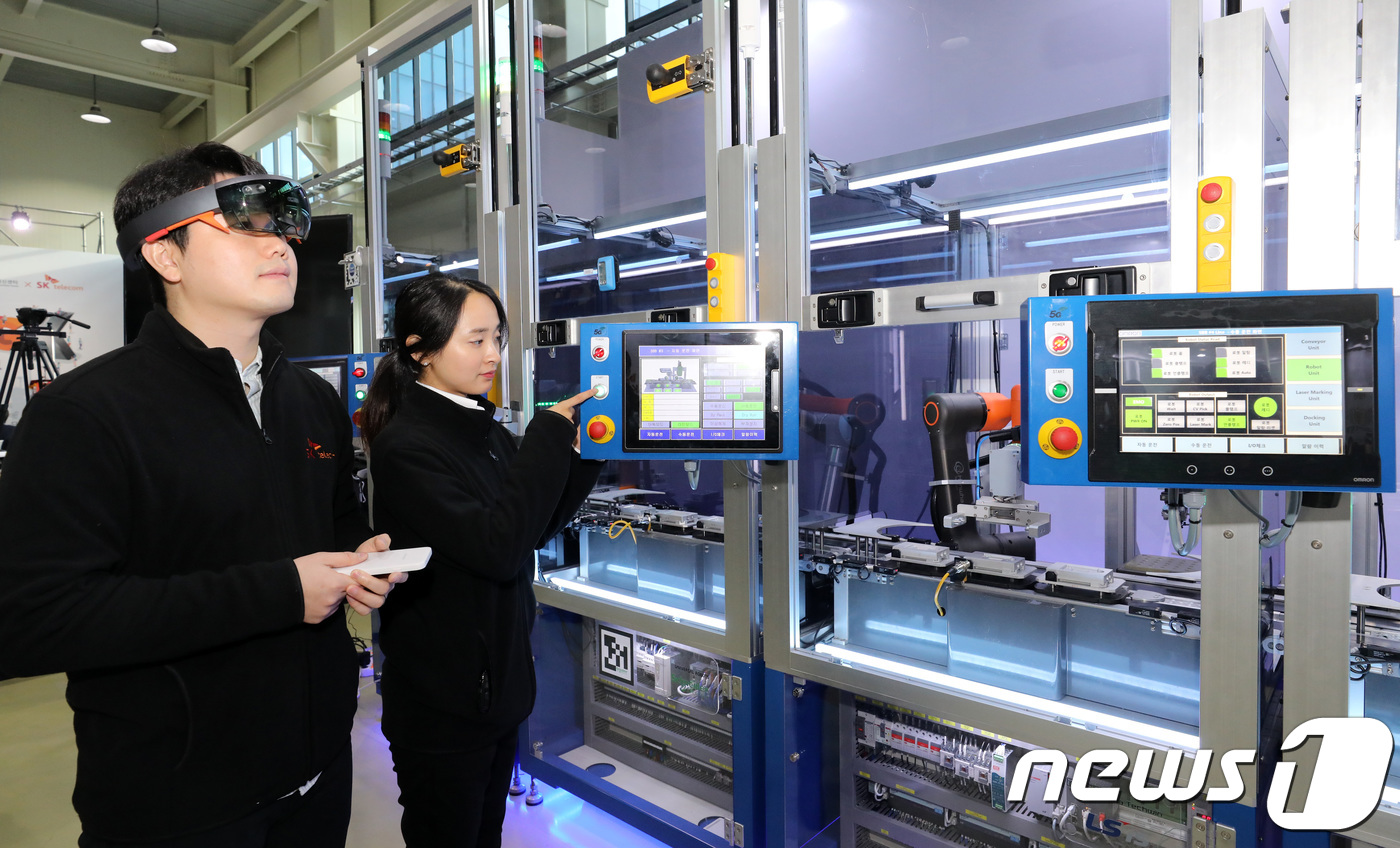 SKT, 공장 제조 장비에 5G 기술 접목