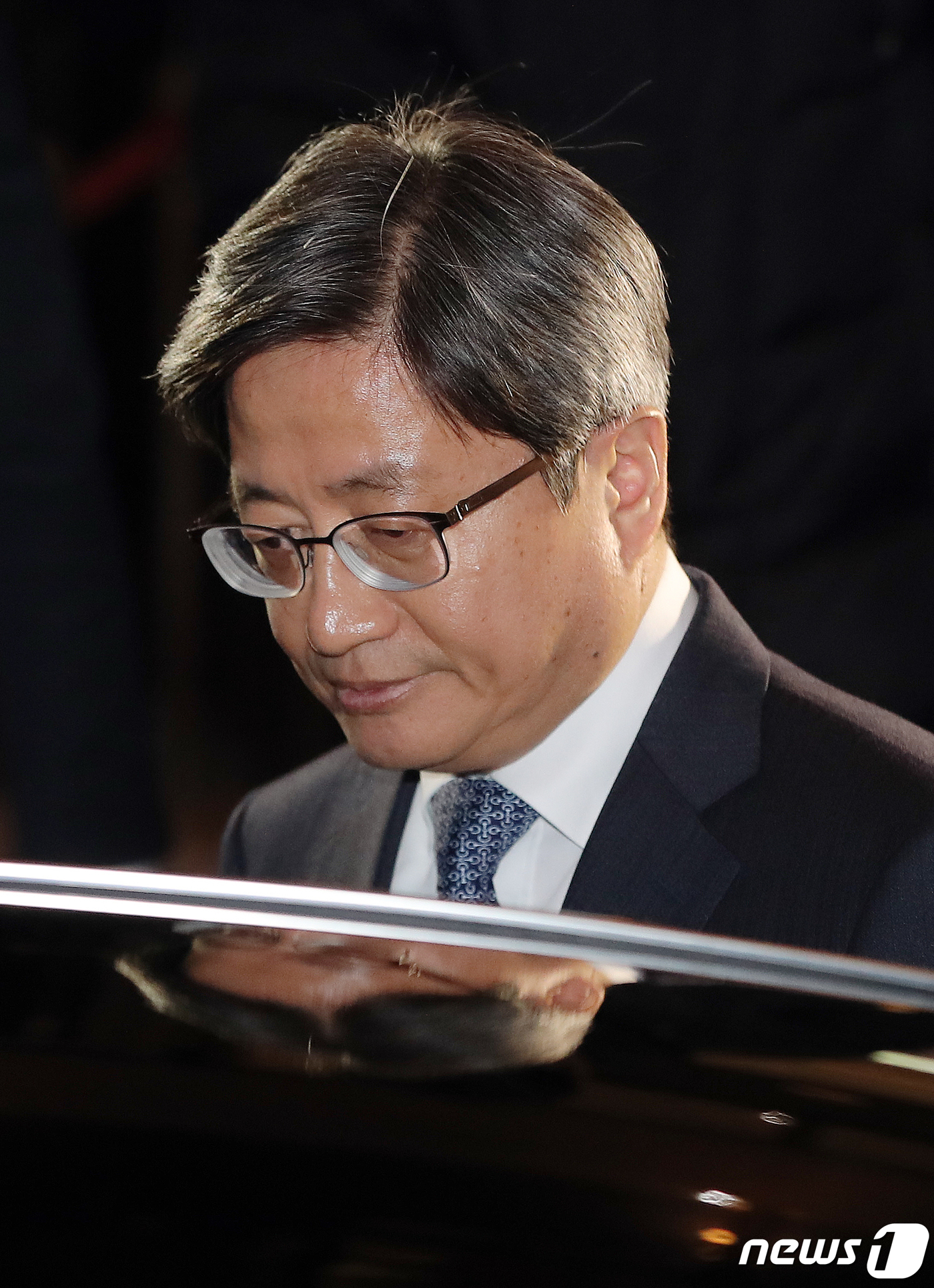 김명수 대법원장, '양승태 구속영장 청구' 질문에 묵묵부답