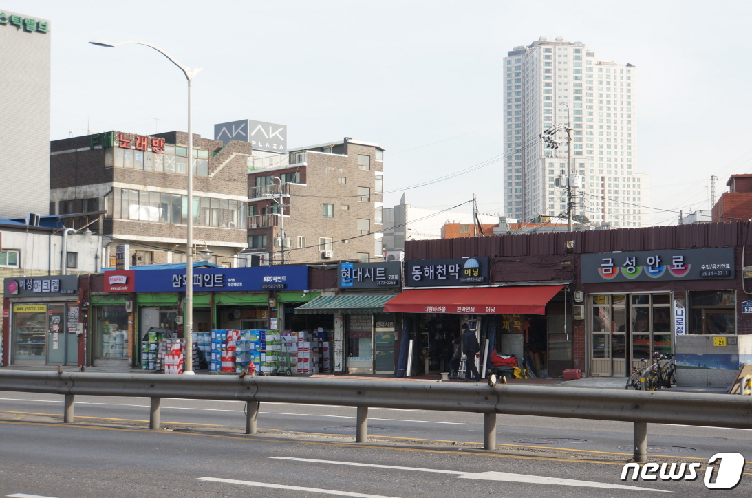 구로역 상점밀집지역 LED 간판으로 새단장