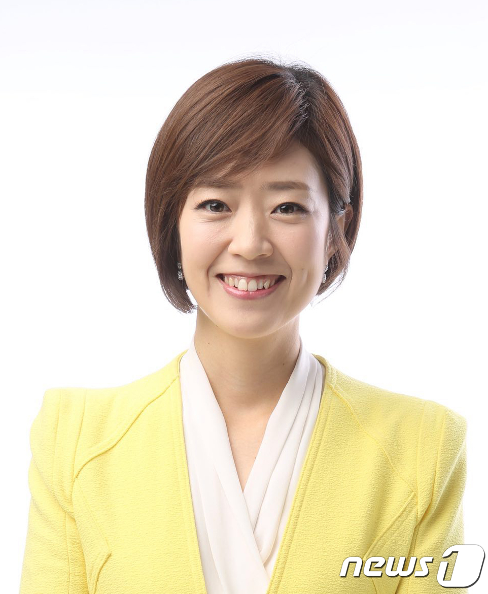 青瓦台新任代弁人に故民政副報道担当者任命