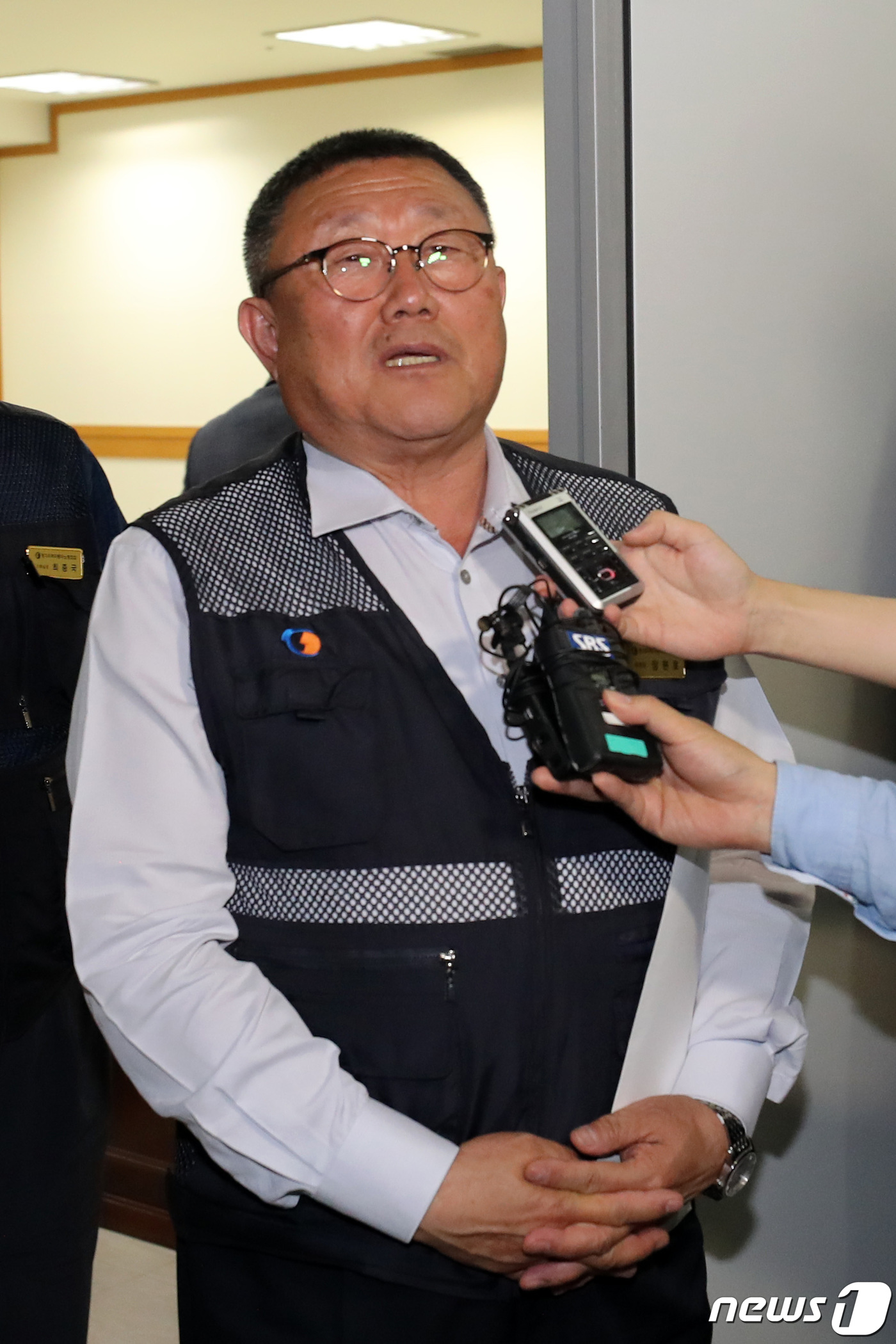 조정회의 결과 밝히는 장원호 노조 위원장