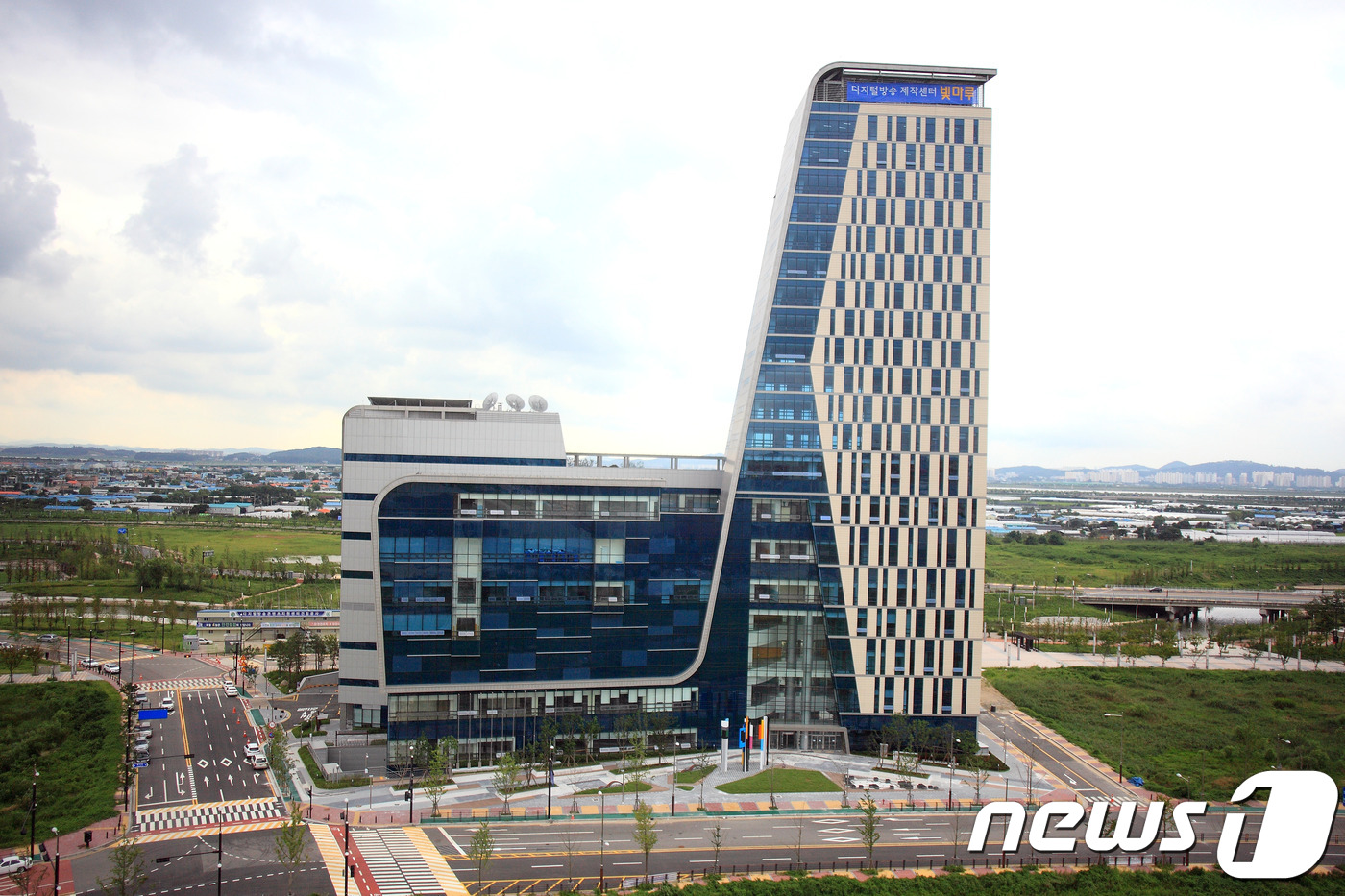 KCA, 중소제작사 빛마루 방송지원센터 이용요금 최대 60% 할인