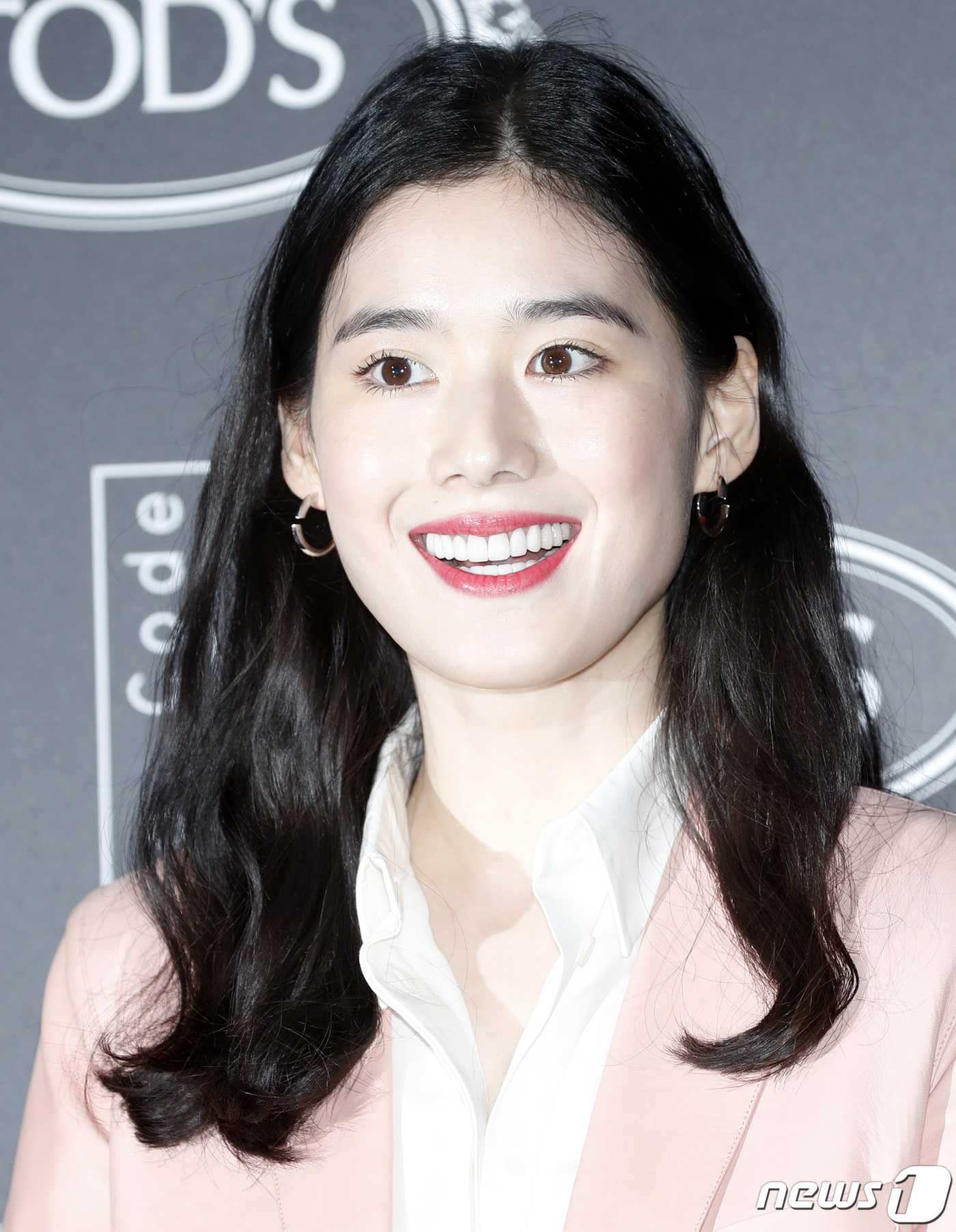 정은채, 피부 미인