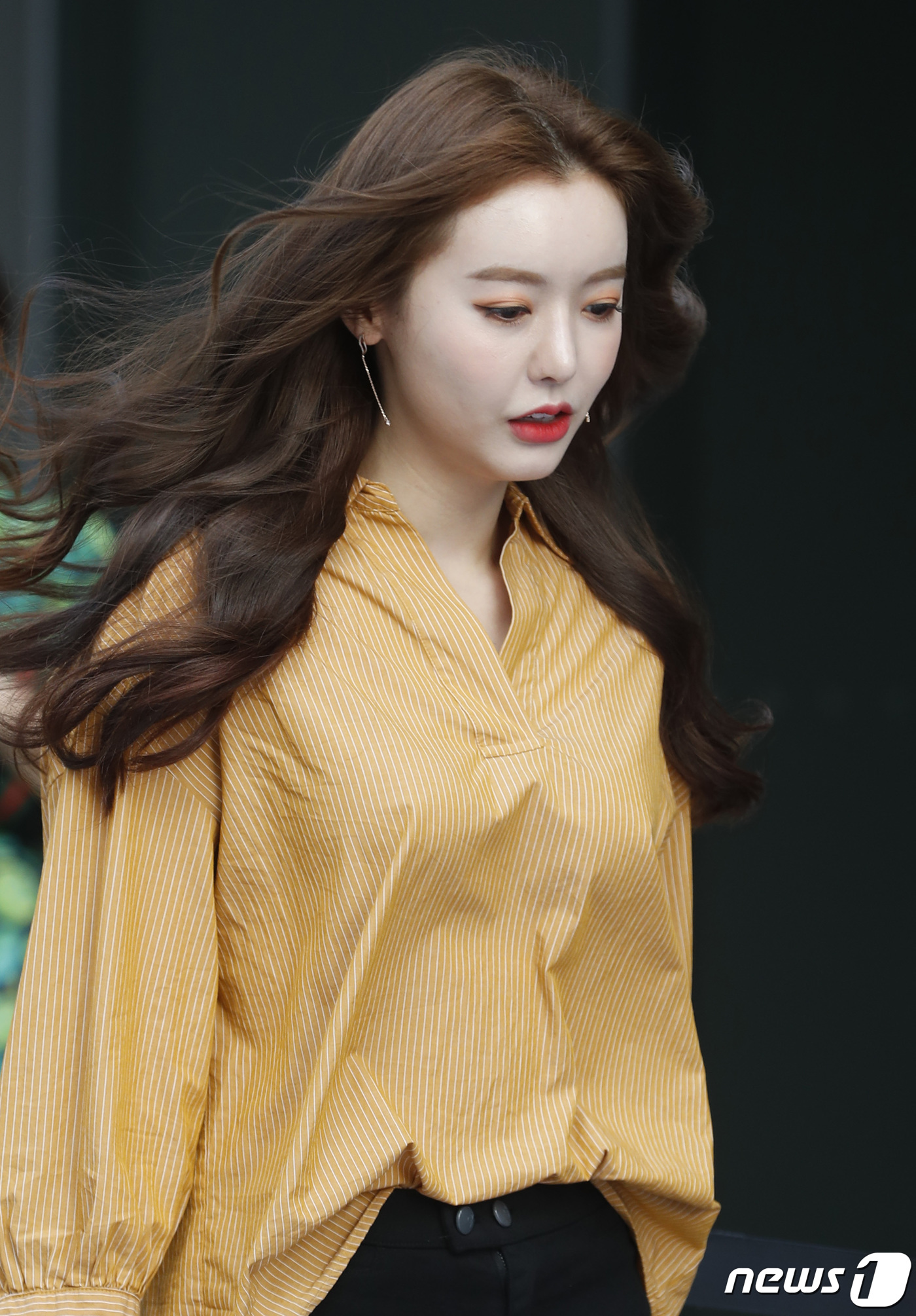 세리, 물오른 미모