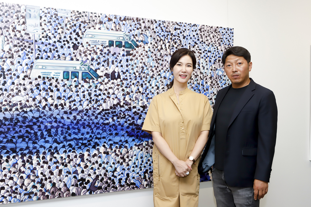 세계적인 아티스트 진 마이어슨, 갤러리B.의 오픈을 축하합니다