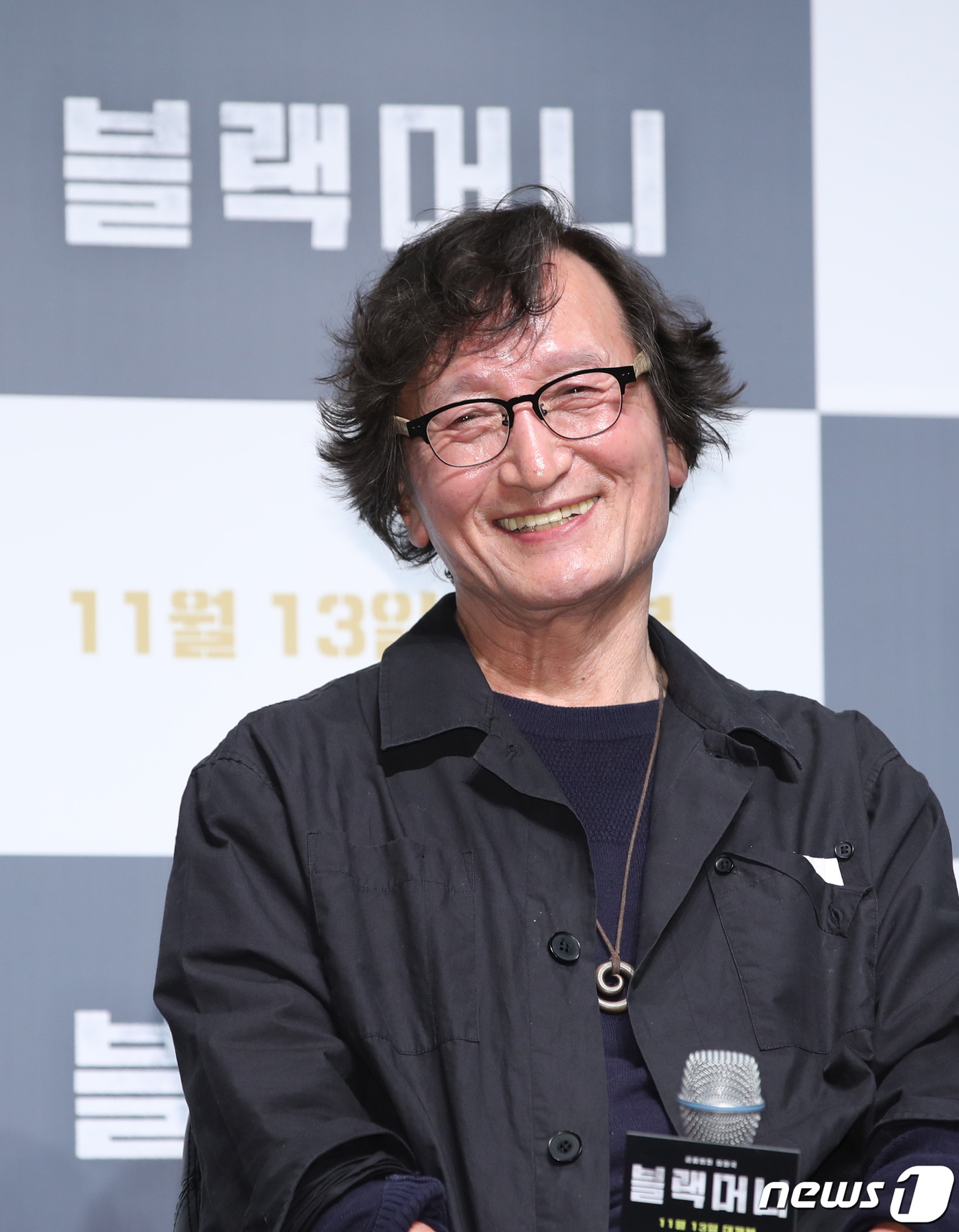 영화 외길인생 37년 청년 정지영 감독