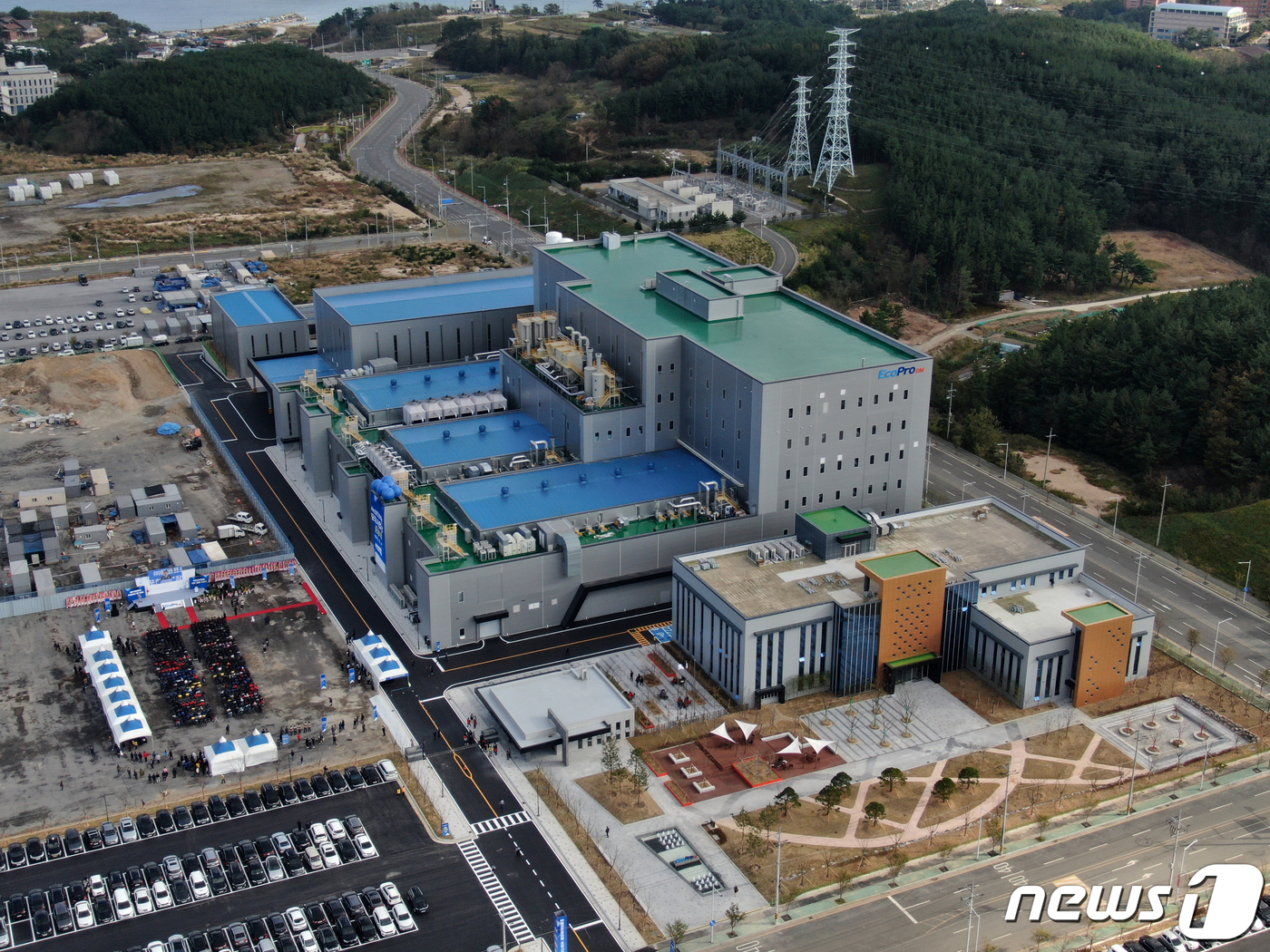 모습 드러낸 (주)에코프로비엠 포항 1공장