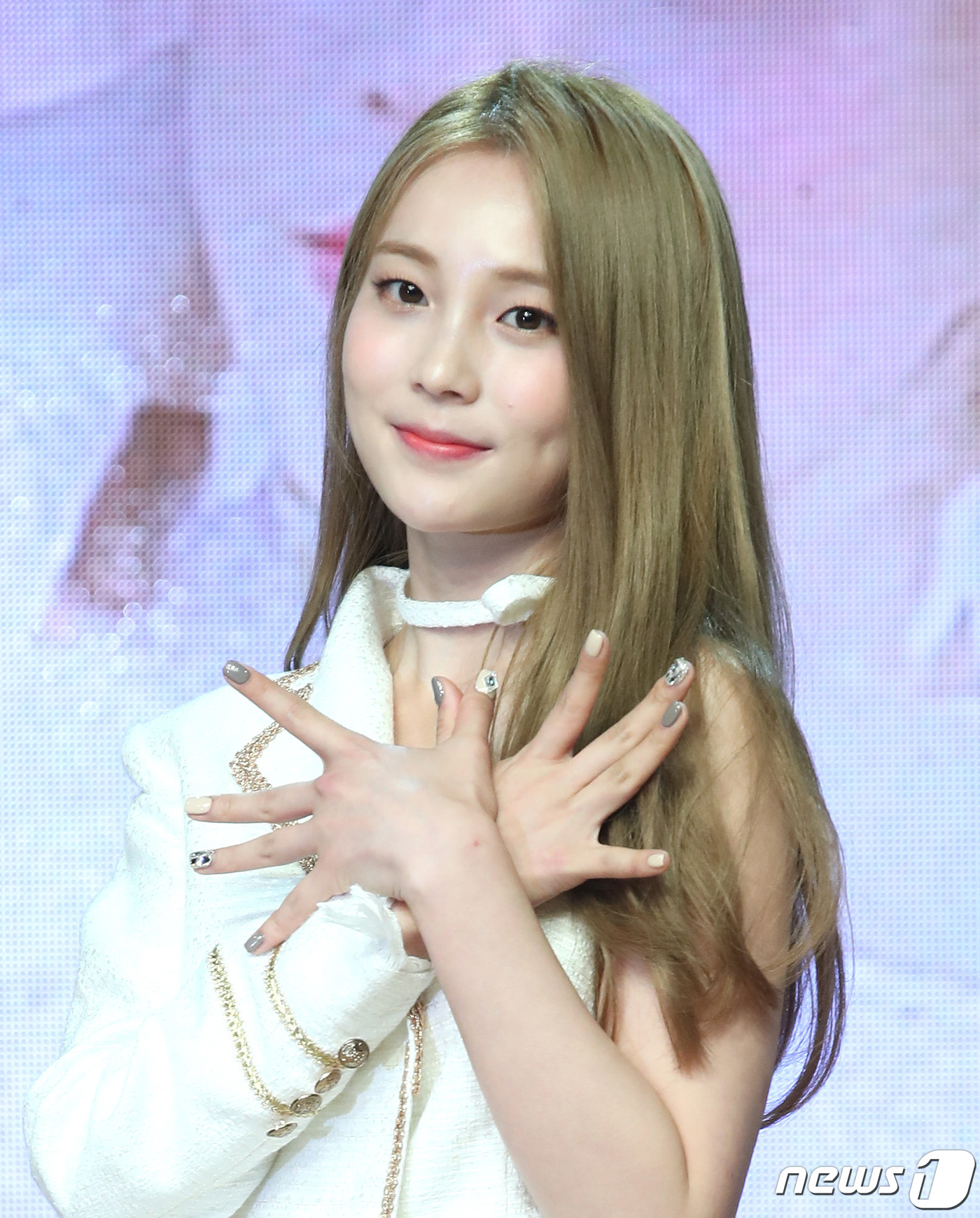 데뷔 아리아즈 윤지 프듀1 출연, 긴 연습 기간 원동력 된 시간