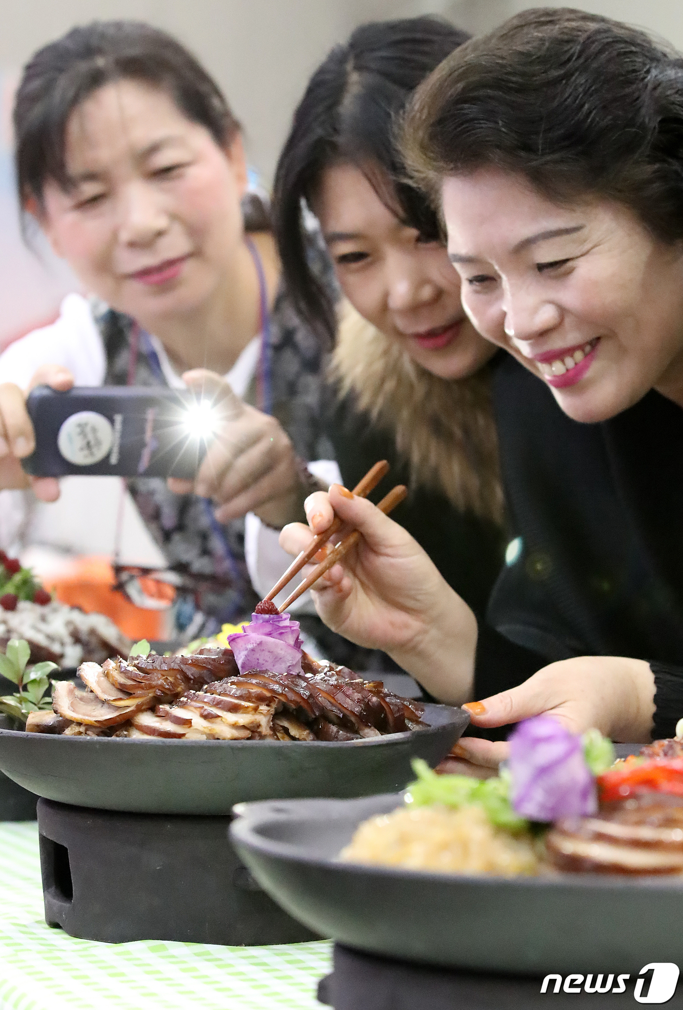 어머! 주말엔 대구 가야겠네...족발 맛보러