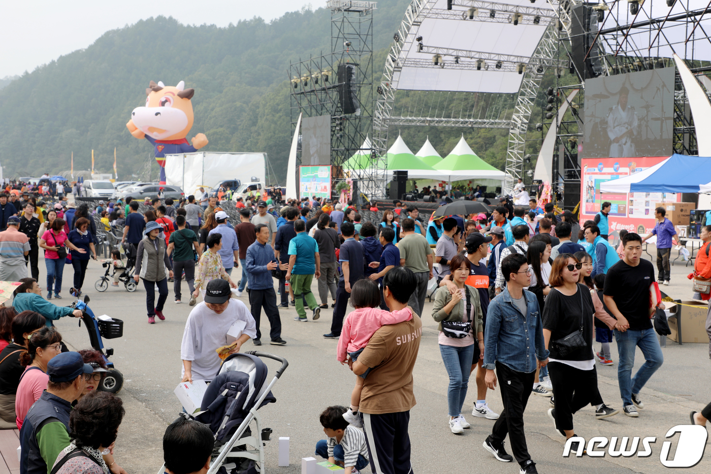횡성 축제일정 확정…호수길 걷고 한우·더덕·안흥찐빵 먹고