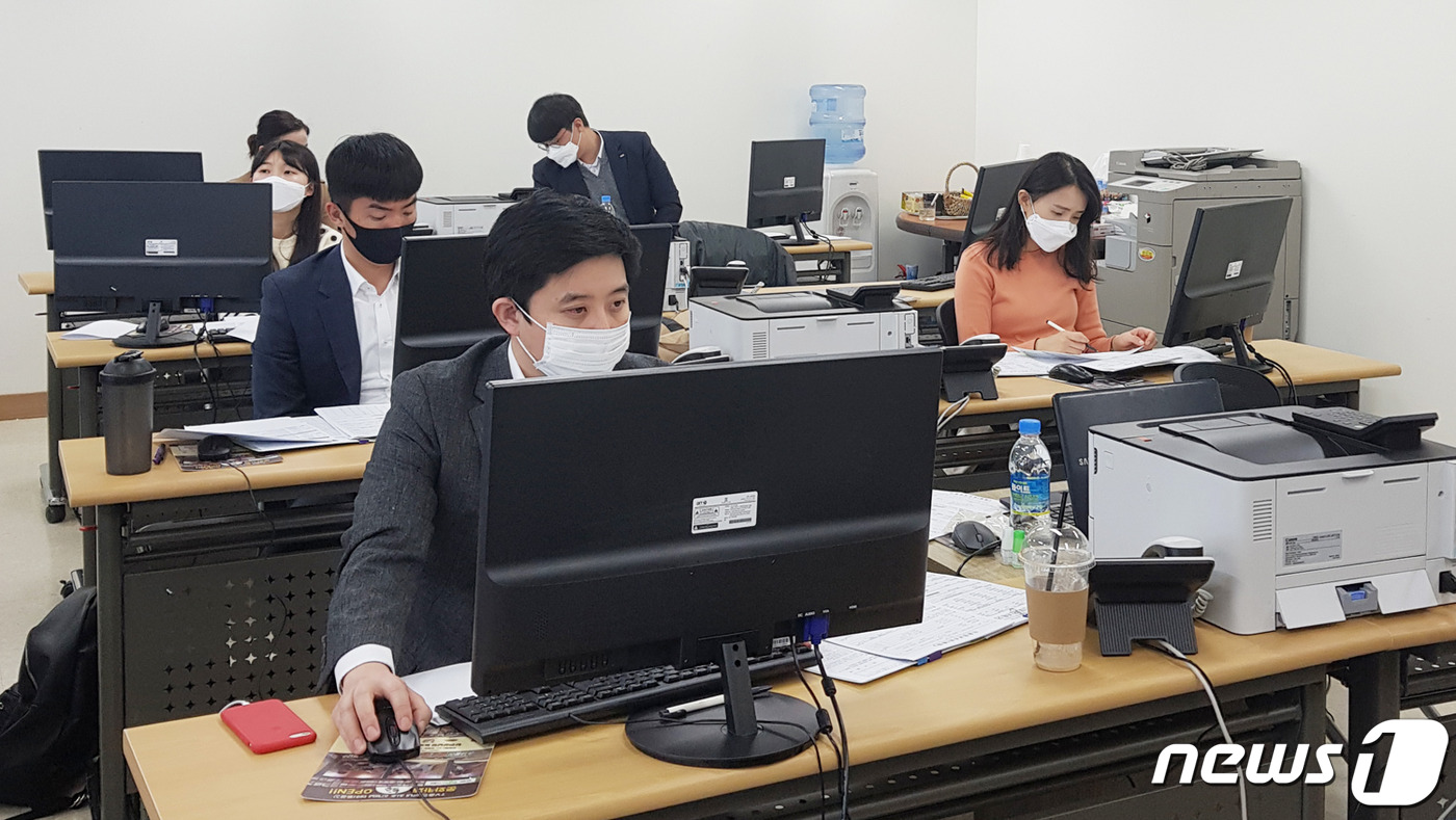 BNK경남은행, 지역 신용보증재단에 ‘지원 인력’ 파견