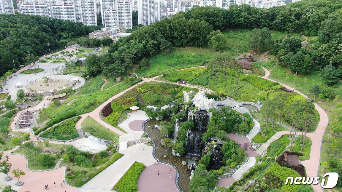 군포시, 16일부터 철쭉동산 폐쇄...코로나19 상황 종료시까지