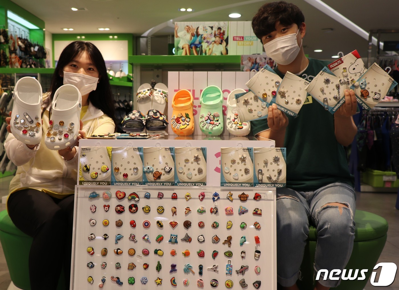 [단신]롯데백화점 대전점, 통통 튀는 나만의 튜닝 신발 선봬