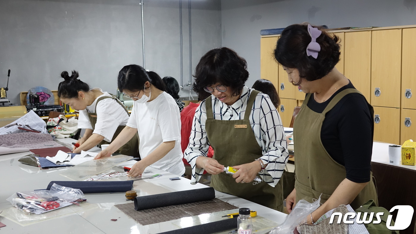 청주공예관 16일까지 시민공예 아카데미 수강생 모집
